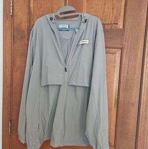 Magellan Outdoors Hooded Windbreaker Jacket - Light Gray